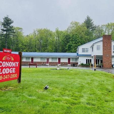 Economy Lodge 682 Main St Sturbridge Zewnętrze zdjęcie