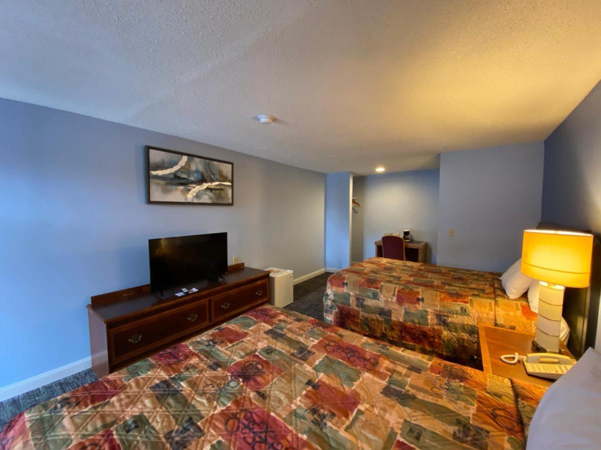 Economy Lodge 682 Main St Sturbridge Zewnętrze zdjęcie
