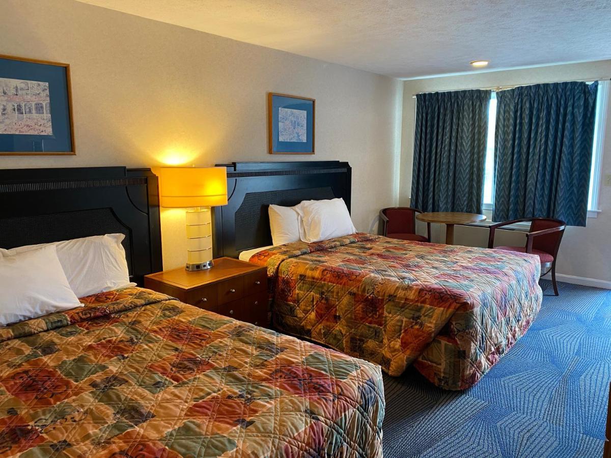 Economy Lodge 682 Main St Sturbridge Zewnętrze zdjęcie