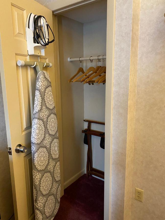 Economy Lodge 682 Main St Sturbridge Zewnętrze zdjęcie