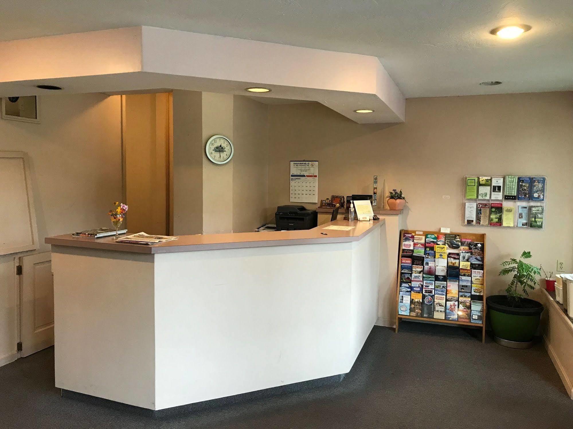 Economy Lodge 682 Main St Sturbridge Zewnętrze zdjęcie